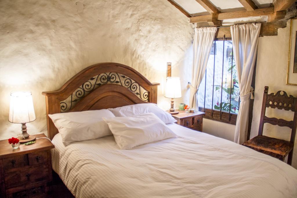 Hotel Rincon De La Montana Cota ภายนอก รูปภาพ