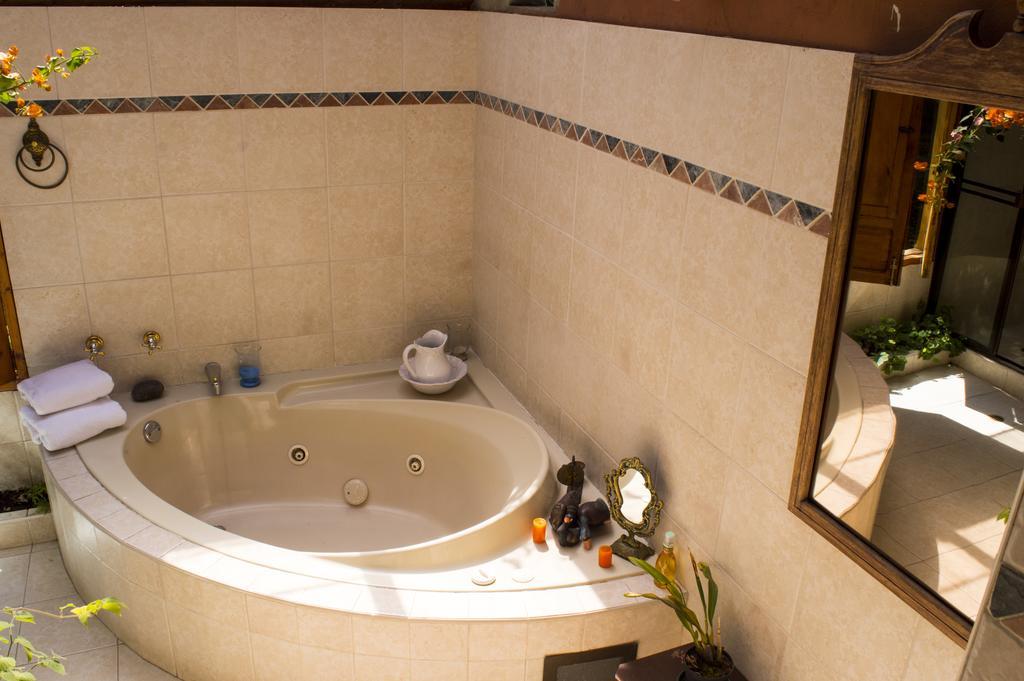 Hotel Rincon De La Montana Cota ภายนอก รูปภาพ